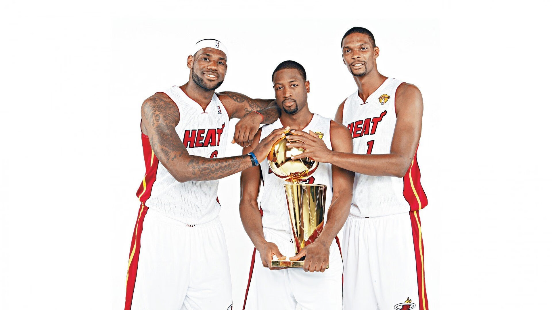 NBA常规赛转会风云：费城76人盯上锋线强援，张本智和或成交易筹码