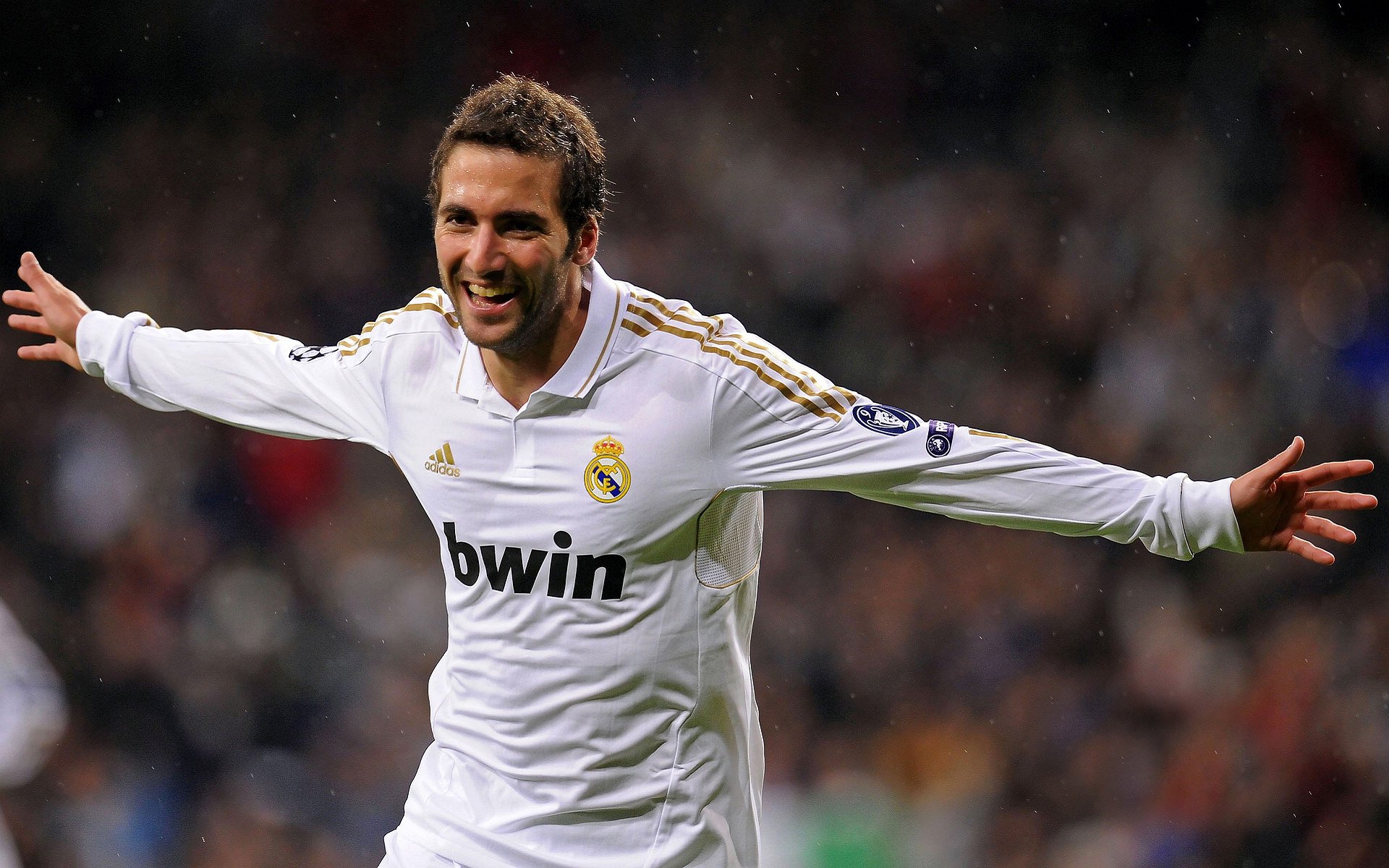 德约科维奇回归赛场，大胜首场状态亮眼，G2观众沸腾！